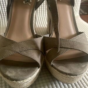 Sandal I wear 3 times size 9